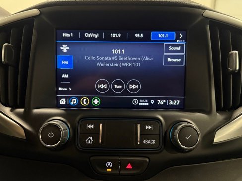 Used 2024 GMC Terrain SLT image 19
