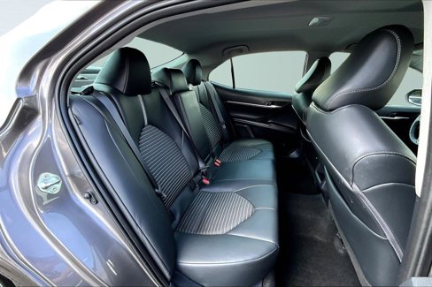Used 2024 Toyota Camry SE image 20
