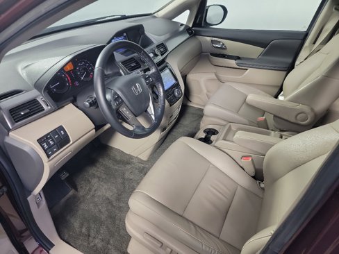 Used 2014 Honda Odyssey Touring Elite image 19