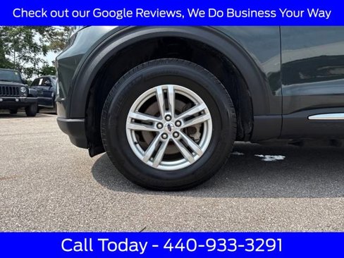 Certified 2022 Ford Explorer XLT w/ Equipment Group 202A image 28