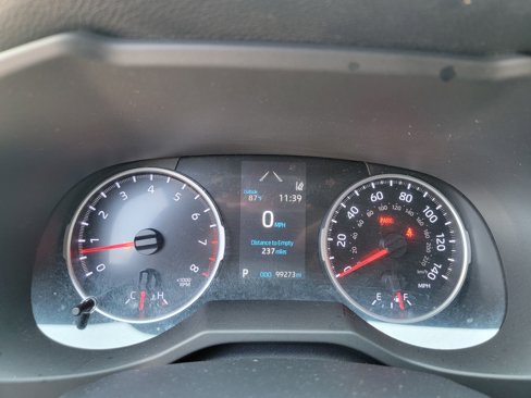 Used 2019 Toyota RAV4 LE image 22