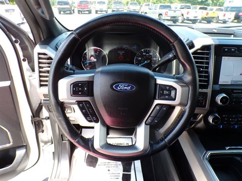 Used 2021 Ford F250 Platinum w/ FX4 Off-Road Package image 32
