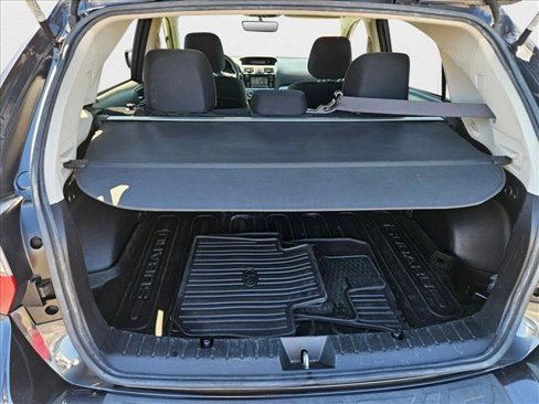 Used 2017 Subaru Crosstrek 2.0i Premium w/ Moonroof Package image 6