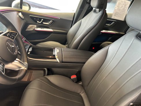 Used 2023 Mercedes-Benz EQE 350+ 4MATIC Sedan image 5