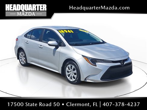 Used 2024 Toyota Corolla LE image 1