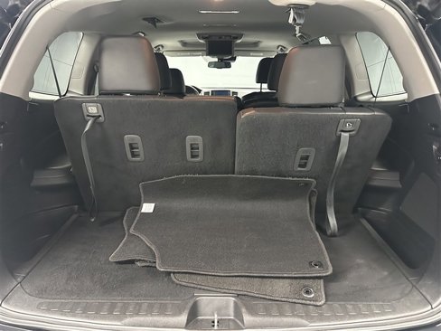 Used 2016 Honda Pilot Touring image 5
