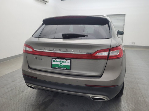Used 2016 Lincoln MKX Reserve w/ Climate Package image 7