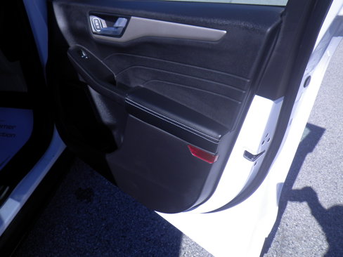 Certified 2022 Ford Escape SEL image 26