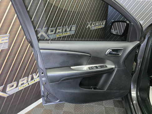 Used 2015 Dodge Journey FWD image 15