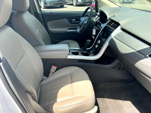 Used 2014 Ford Edge SEL w/ Equipment Group 205A image 10