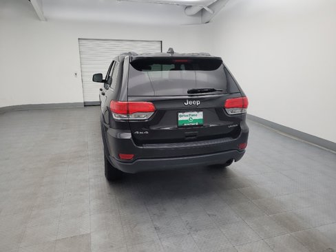 Used 2016 Jeep Grand Cherokee Laredo w/ Quick Order Package 23E image 6