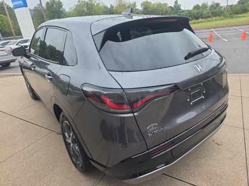 Used 2023 Honda HR-V EX-L image 7