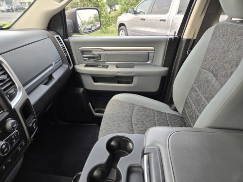 Used 2019 RAM 1500 Big Horn image 15
