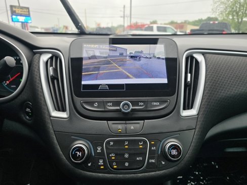 Used 2023 Chevrolet Malibu LT image 37