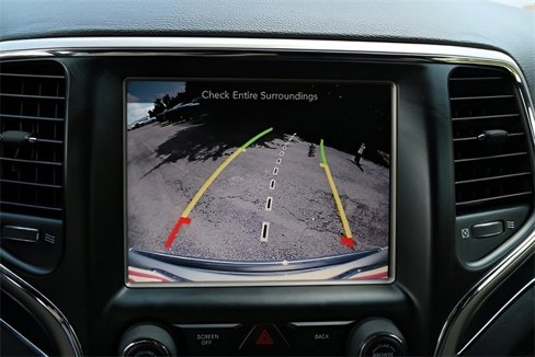 Used 2015 Jeep Grand Cherokee Limited w/ Trailer Tow Group IV image 22