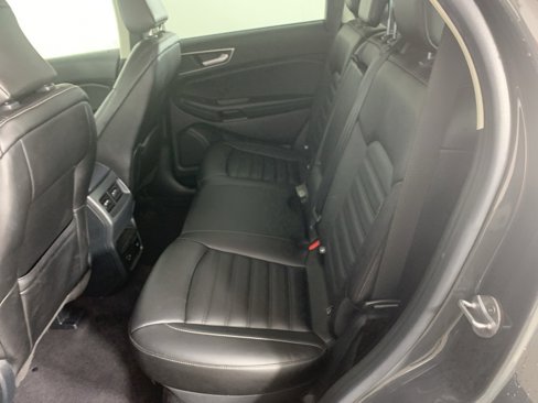 Used 2021 Ford Edge SEL w/ Convenience Package image 23