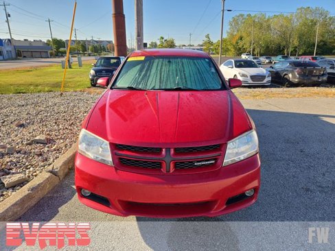 Used 2012 Dodge Avenger R/T image 2