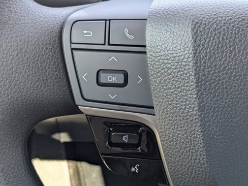 New 2025 Toyota Camry LE image 22