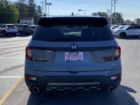 Used 2022 Honda Passport TrailSport image 4