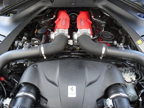 Used 2015 Ferrari California T image 20
