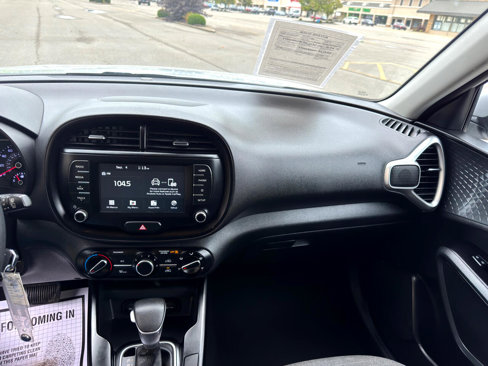 Used 2021 Kia Soul S image 22