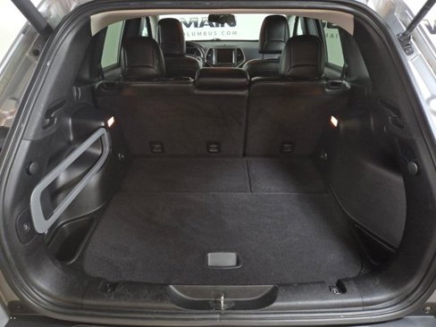 Used 2015 Jeep Cherokee Limited w/ Luxury Group image 23