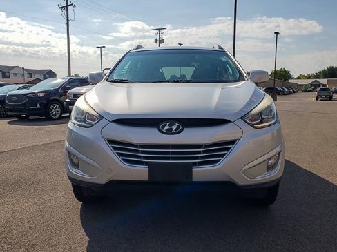 Used 2014 Hyundai Tucson SE image 2