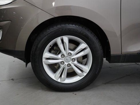 Used 2013 Hyundai Tucson GLS image 26