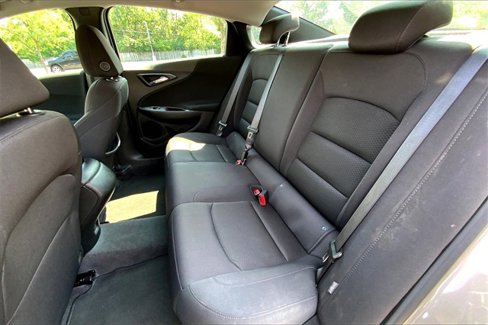 Used 2023 Chevrolet Malibu LS image 23