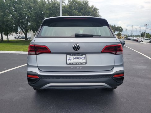 Used 2024 Volkswagen Taos S image 7