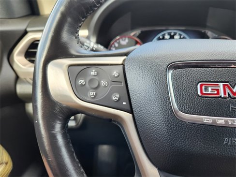 Used 2019 GMC Acadia Denali image 21