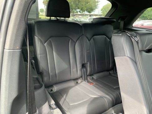 Used 2018 Audi Q7 3.0T Premium Plus w/ Premium Plus Package image 33