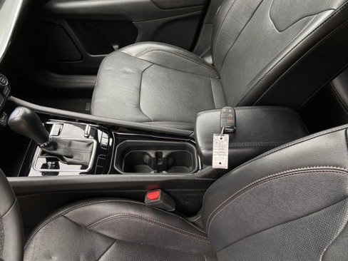 Used 2023 Jeep Compass Limited image 19