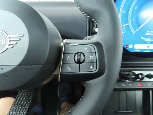 Used 2025 MINI Cooper S image 14