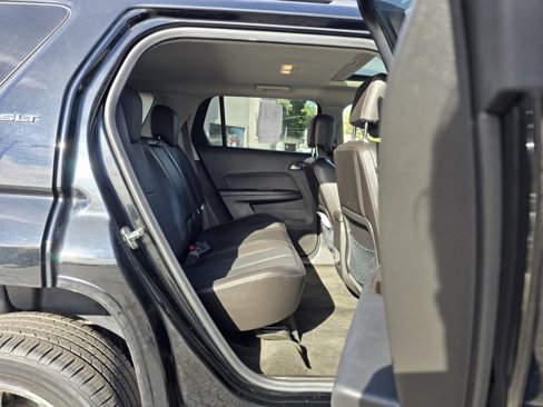 Used 2015 GMC Terrain SLT image 28