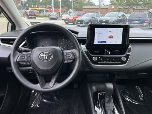 Used 2024 Toyota Corolla LE image 19