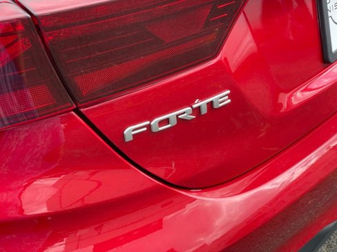 Used 2023 Kia Forte LXS w/ LXS Technology Package image 26