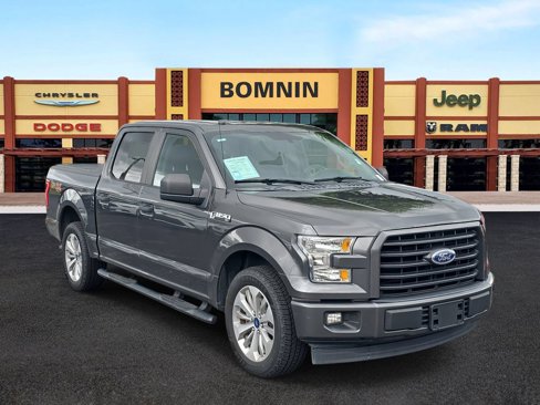Used 2017 Ford F150 XL w/ Equipment Group 101A Mid image 2