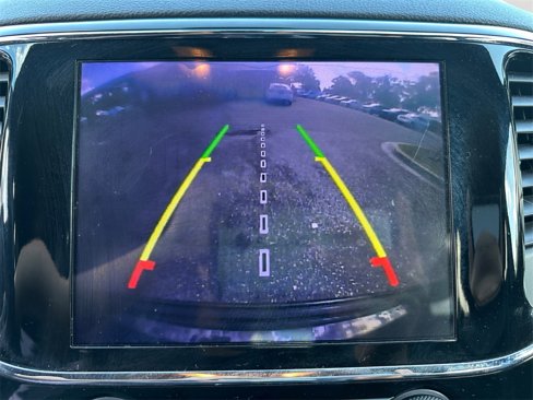 Used 2020 Jeep Grand Cherokee Altitude image 26