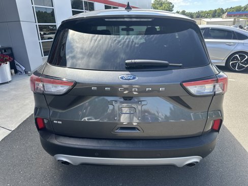Used 2020 Ford Escape SE image 7