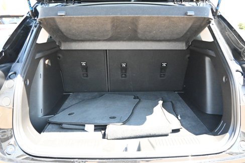 Used 2025 Chevrolet Trax LS w/ LS Convenience Package image 14