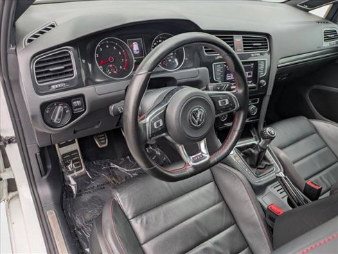 Used 2015 Volkswagen GTI SE w/ Lighting Package (SEL) image 10
