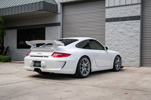Used 2010 Porsche 911 GT3 image 7