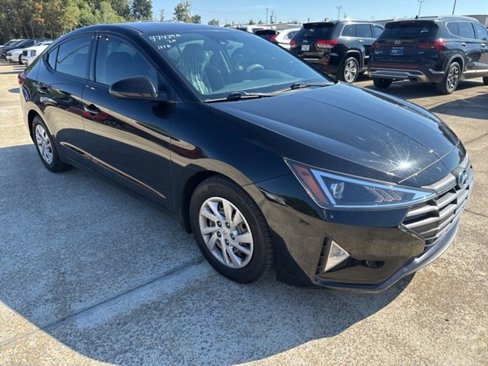Used 2020 Hyundai Elantra SE w/ Cargo Package (C1) image 3
