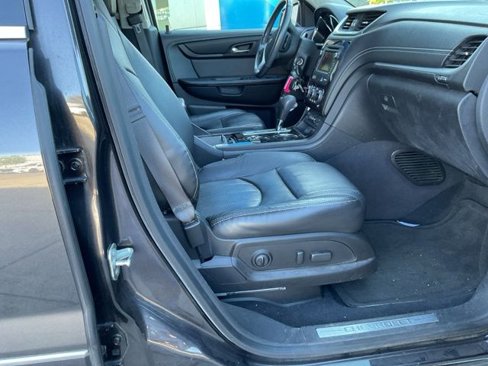Used 2015 Chevrolet Traverse LTZ w/ LPO, 'HIT The Road' Package image 18