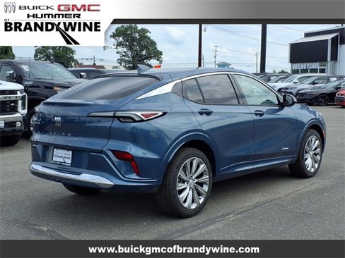 New 2025 Buick Envista Avenir image 4