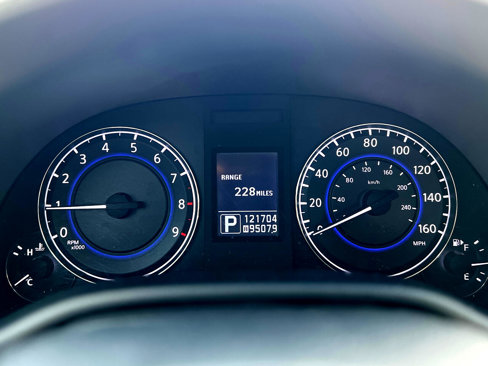 Used 2012 INFINITI G37 x image 21