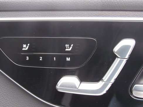 New 2025 Mercedes-Benz C 300 4MATIC Sedan image 22