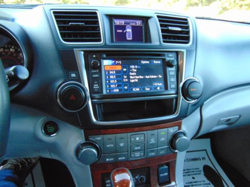Used 2013 Toyota Highlander Limited image 57