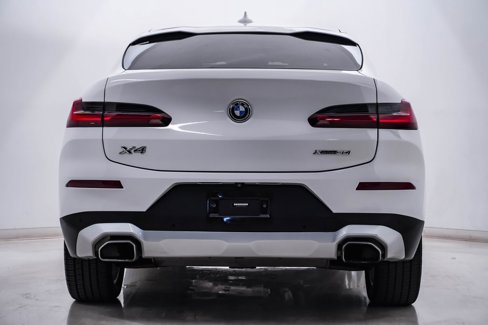 Used 2022 BMW X4 xDrive30i image 8